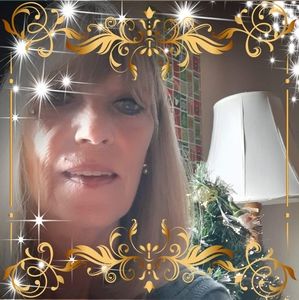 Meet your Posher, Theresa